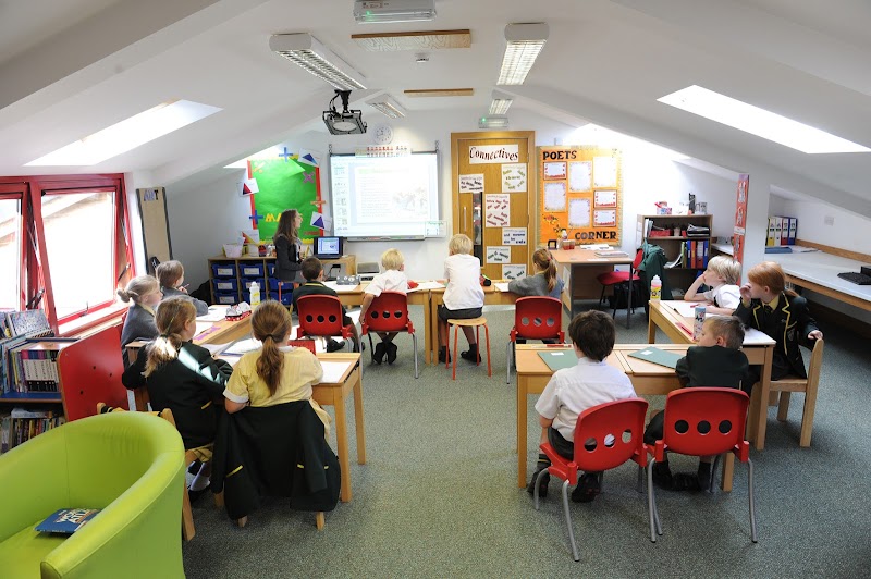 Ashbridge Independent School gallery image 3